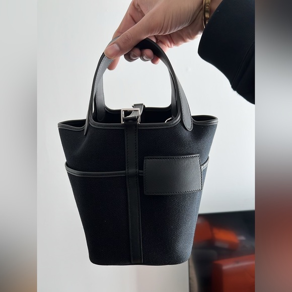 SOLD Authentic Hermes Picotin 18 Cargo black PHW - Picture 2 of 10